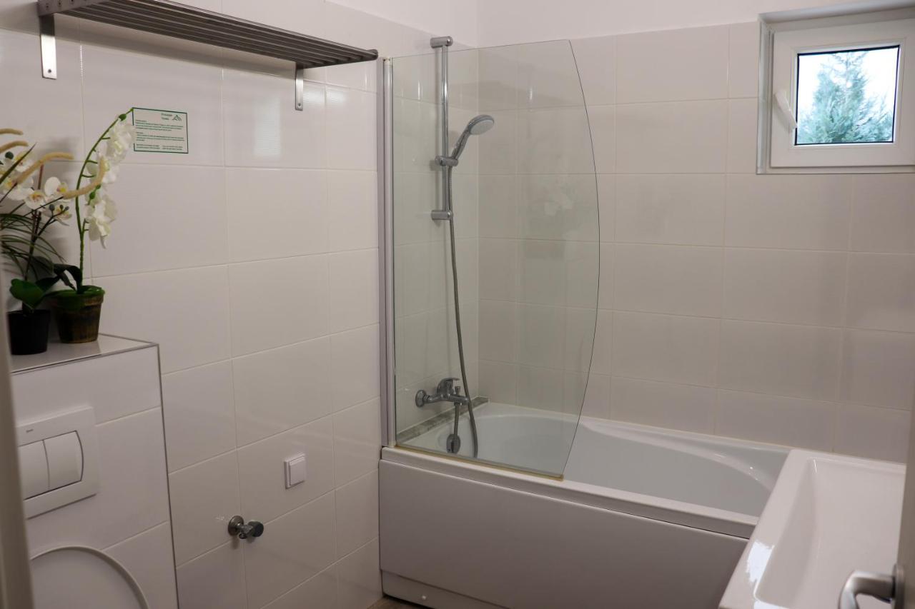 Rîşnov Apartamente Bucegi מראה חיצוני תמונה