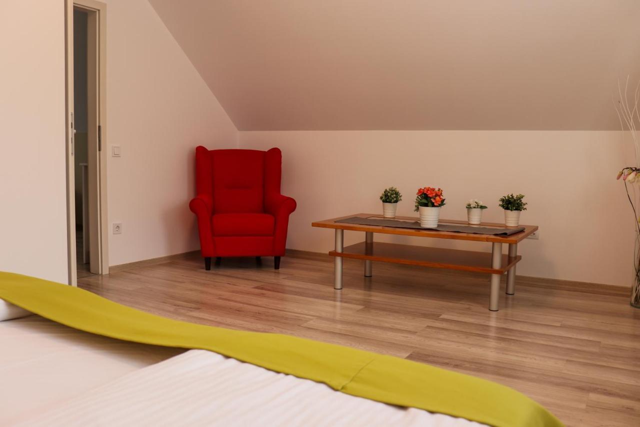 Rîşnov Apartamente Bucegi מראה חיצוני תמונה